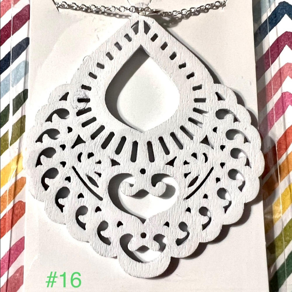 White wood pendant necklace